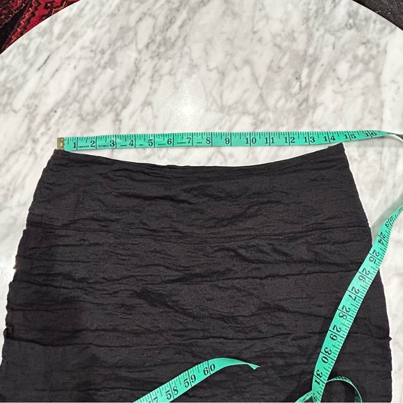 Sarah Pacini Stretch Krinkle Mini Pencil Skirt - Picture 4 of 9